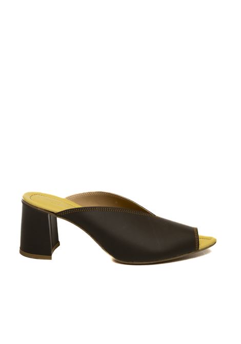  LAUREN HUTTON | D70LAIN-MORO